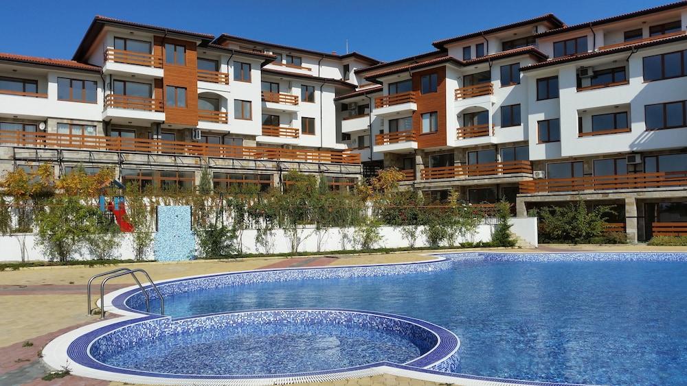 Gardenia Hills Hotel Sunny Beach Exterior photo